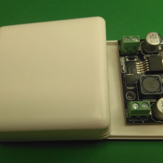 Convertidor DC-DC 3A. Entrada hasta 36V. Salida regulable 1,5V-3V-5V-12V-15V-18V-24V-28V-32V